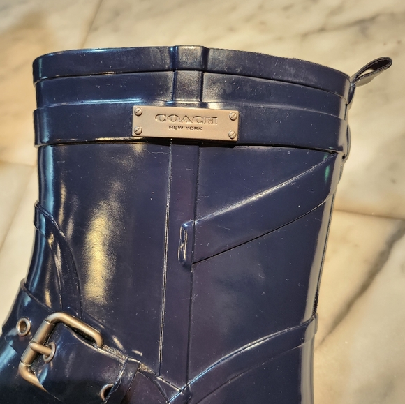 Coach Navy Short Rain Boots - Picture 4 of 10